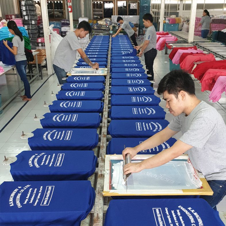 การสกรีนเสื้อ ด้วยบล็อกสกรีน